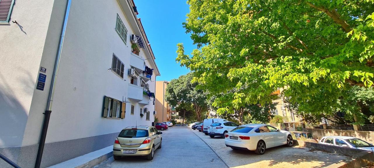 Attic Split Apartment Near City Centre Exterior foto